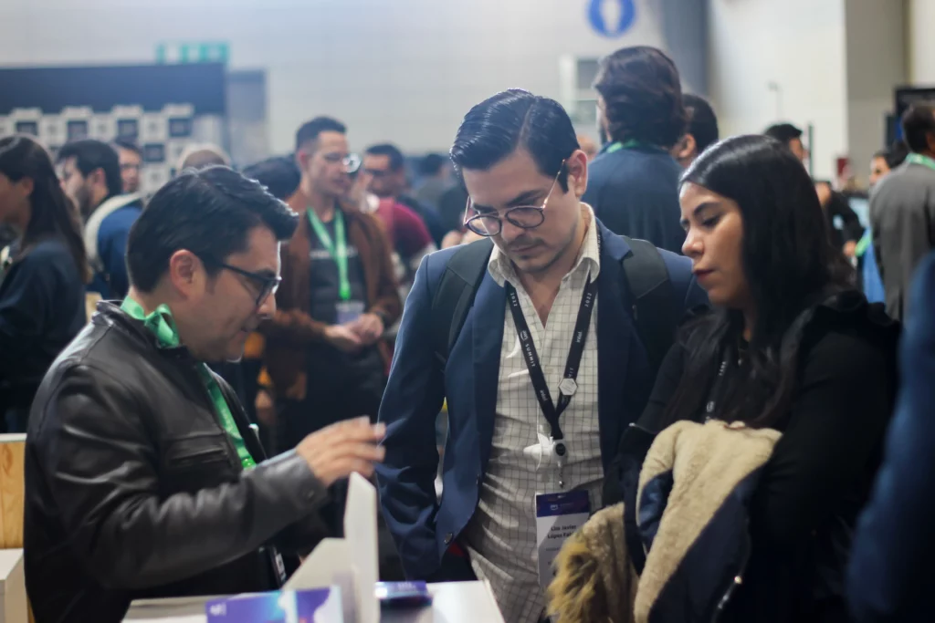 Clouxter Love Startups 2