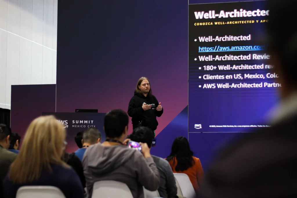 Clouxter Love Startups 4